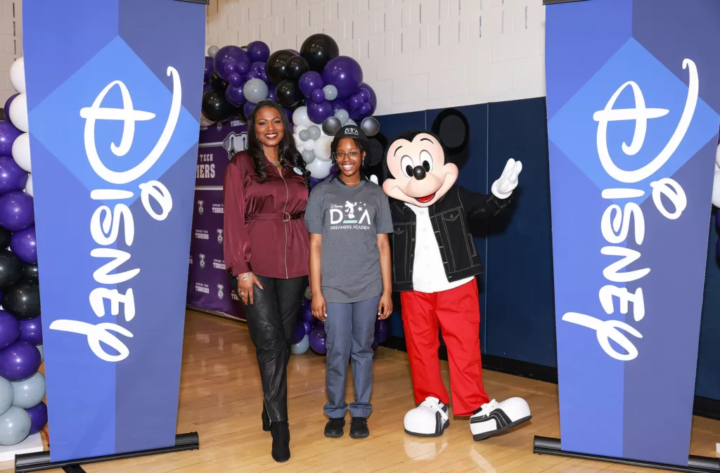 Creative, Talented and Inspiring High School Students Chosen for This Year’s Disney Dreamers Academy at Walt Disney World Resort